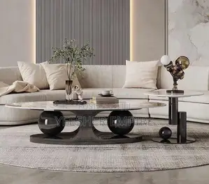 High Quality Sleek Marble Center Table