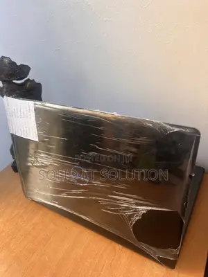 Laptop Dell G3 17 3579 8GB Intel Core i5 SSD 256GB