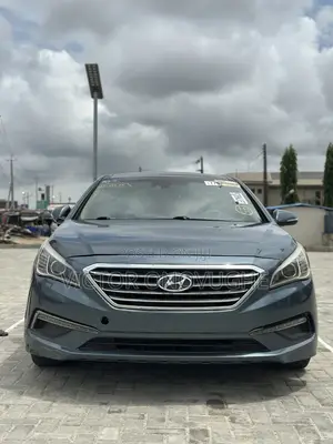 Hyundai Sonata Limited 4dr Sedan (2.4L 4cyl 6A) 2015 Blue