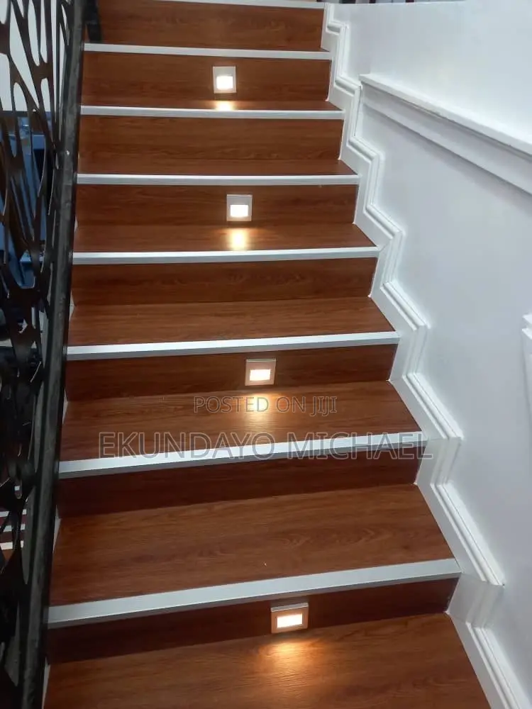 Vinyl Wooden Tiles