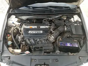 Honda Accord 2009 White