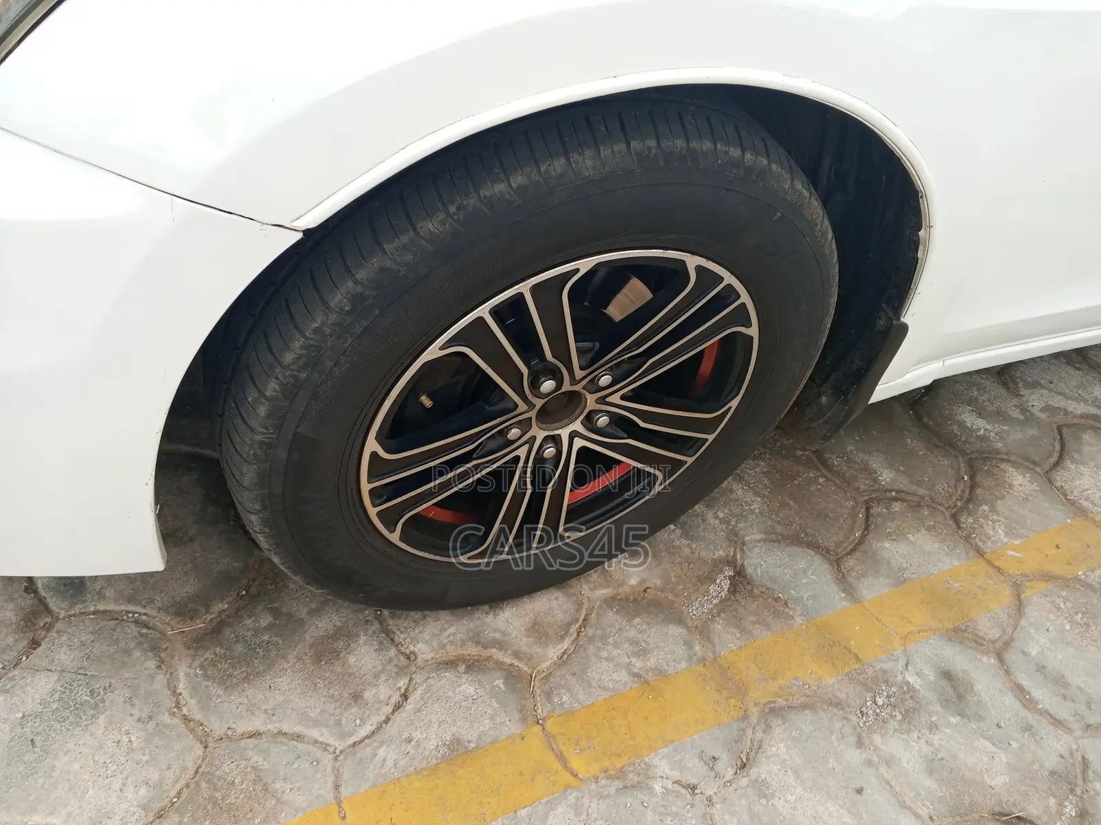 Honda Accord 2009 White