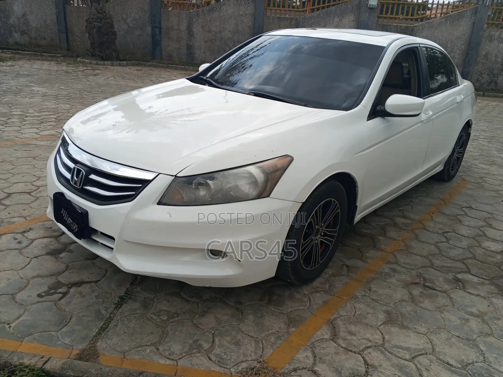 Honda Accord 2009 White