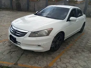 Honda Accord 2009 White
