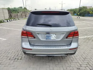 Mercedes-Benz GLE-Class 2016 Gray