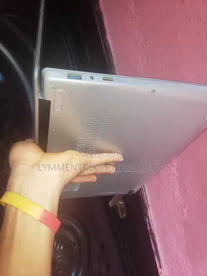 Laptop 4GB Intel Core i5 HDD+SSD 128GB