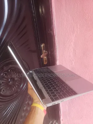Laptop 4GB Intel Core i5 HDD+SSD 128GB