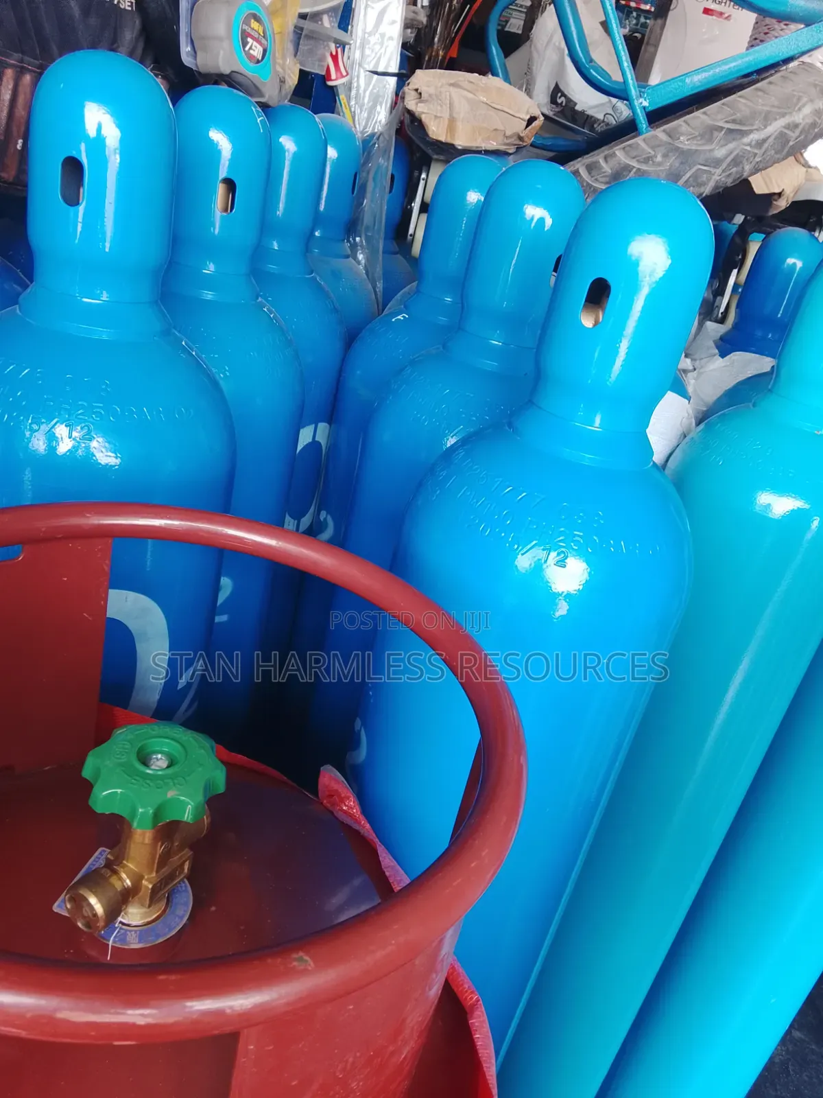 Oxygen Cylinder