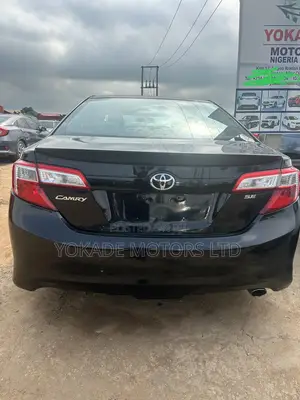 Toyota Camry SE Sport 4dr Sedan (2.5L 4cyl 6A) 2014 Black