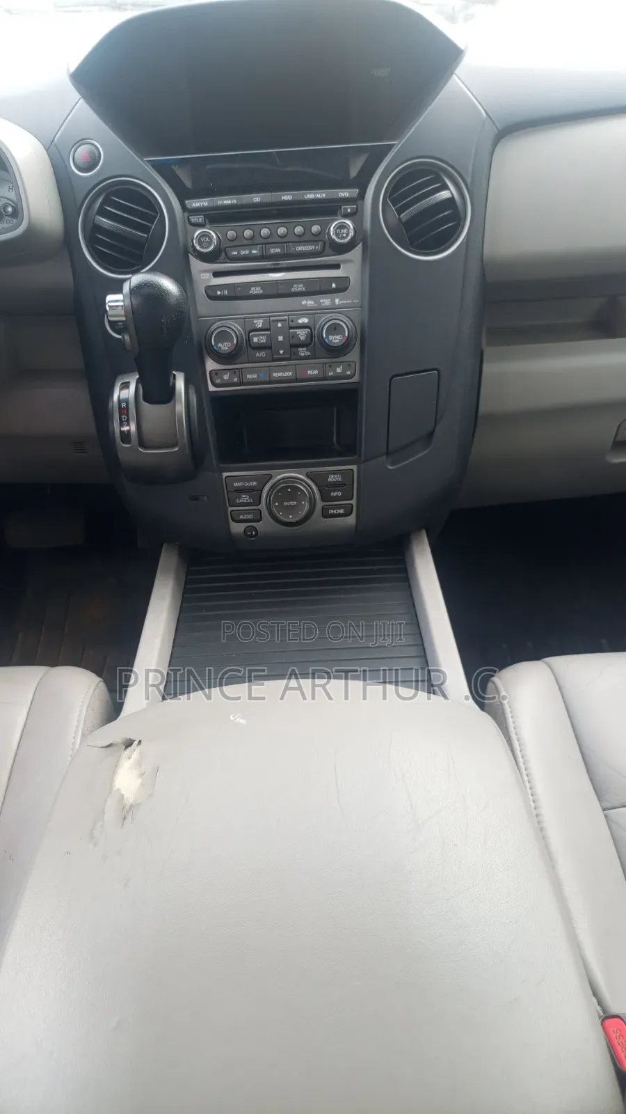 Honda Pilot 2012 White