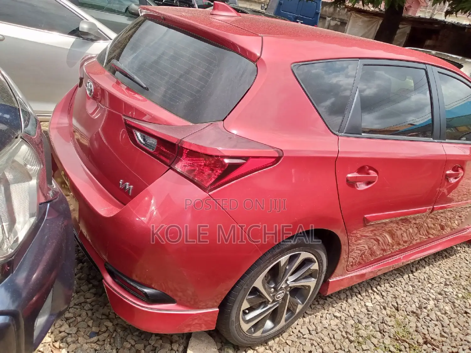 Toyota Corolla 2017 Red