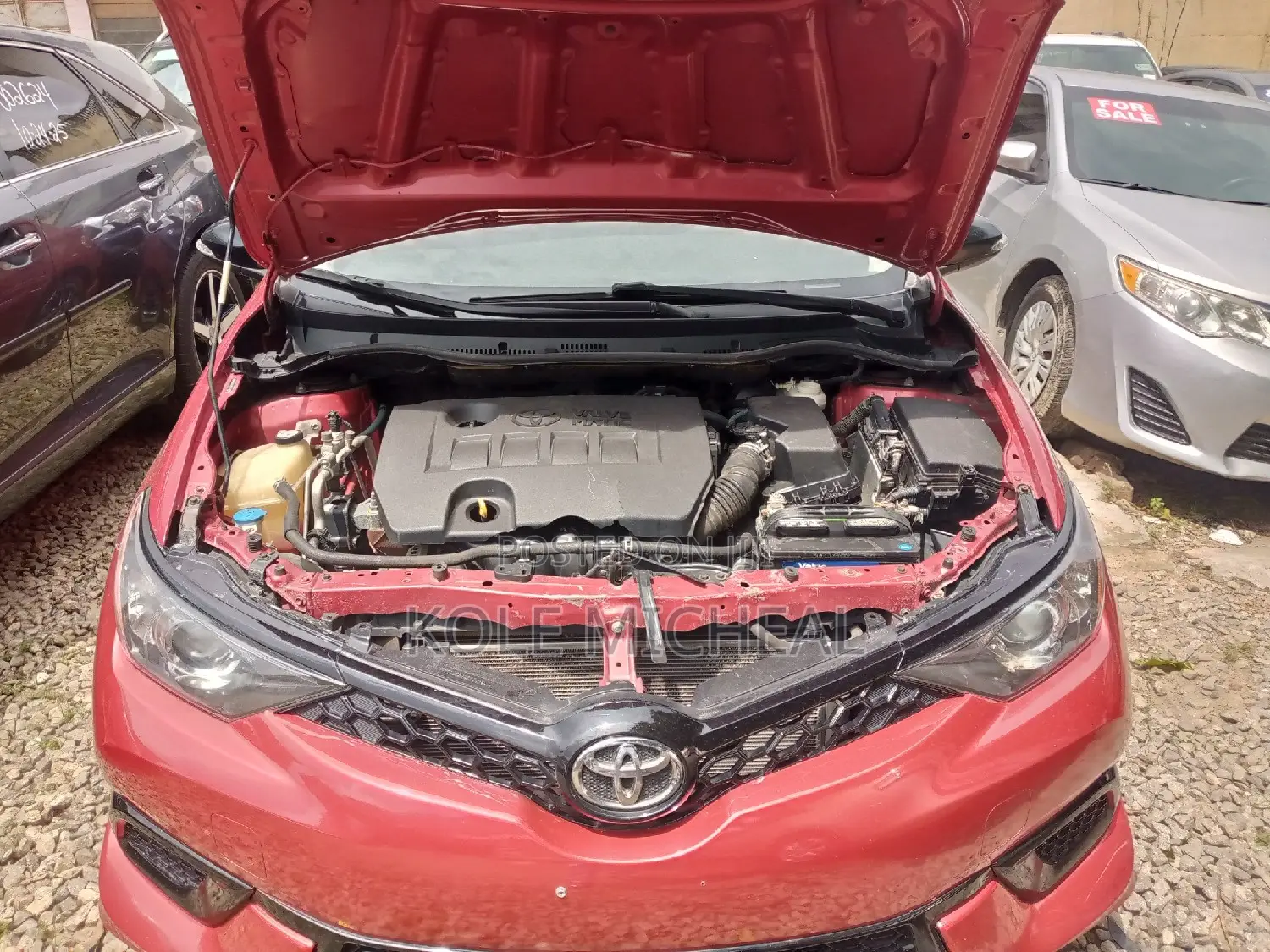 Toyota Corolla 2017 Red
