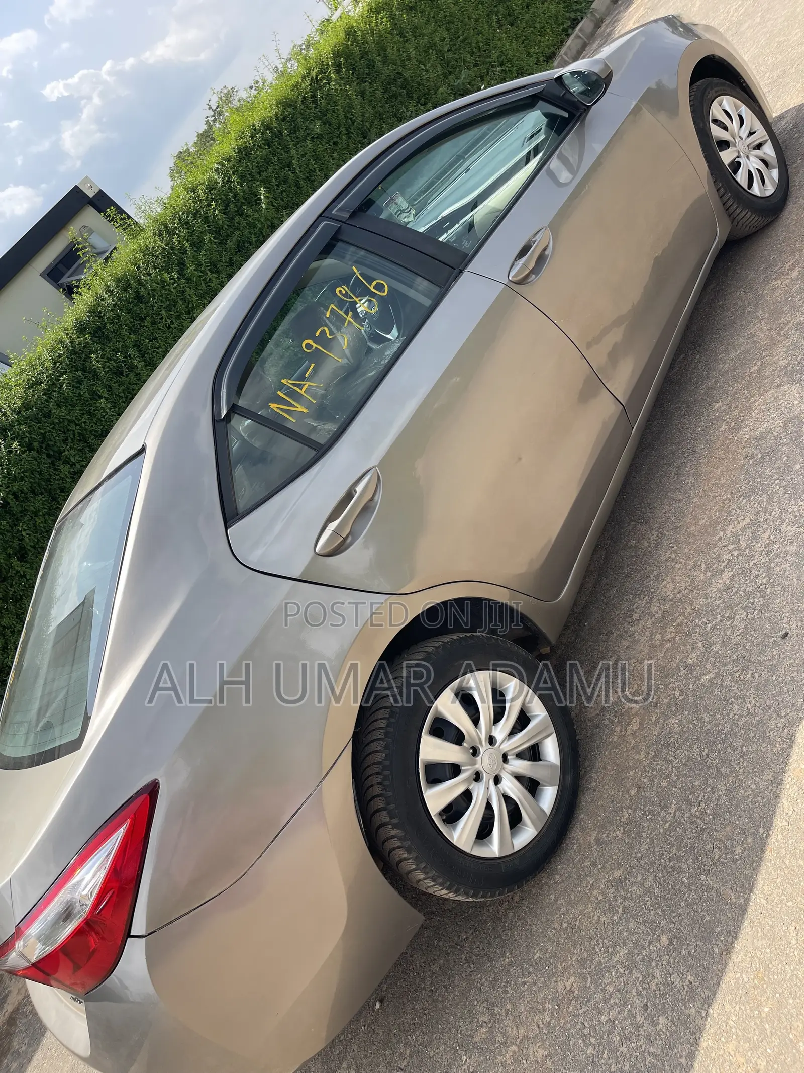 Toyota Corolla 2015