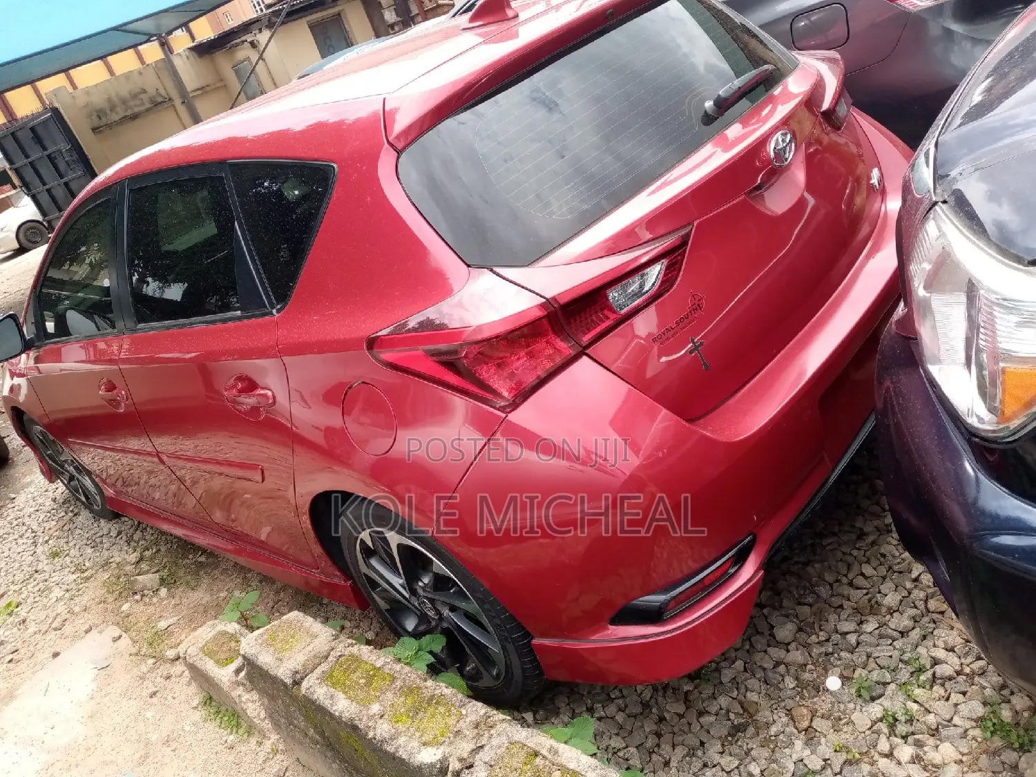 Toyota Corolla 2017 Red