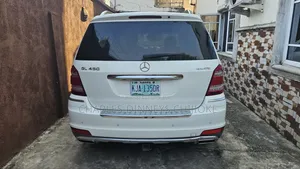 Mercedes-Benz GL-Class 2011 White