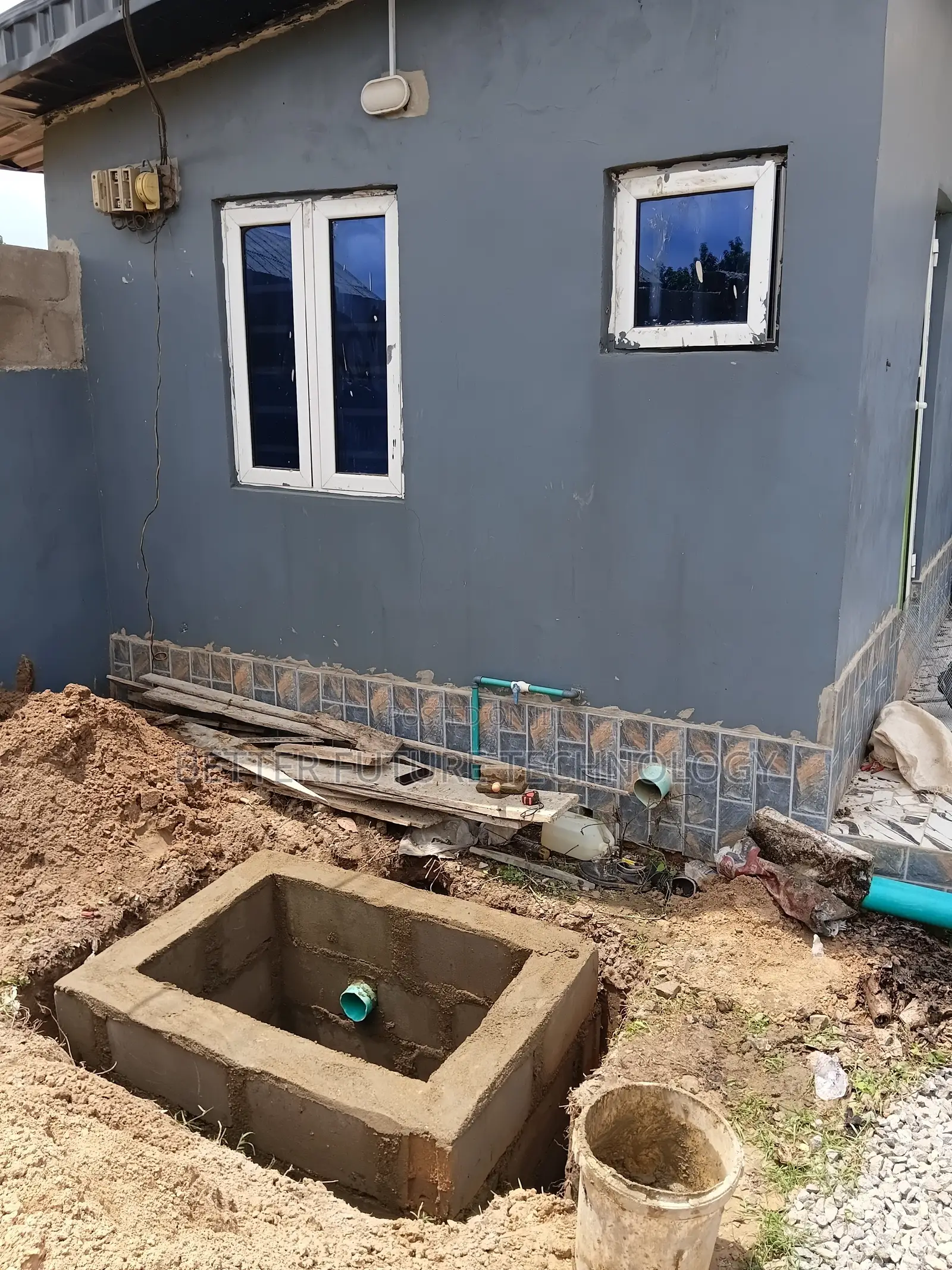 Toilet Digester