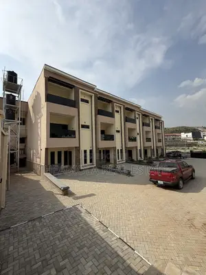 4bdrm Duplex in Guzape Main, Abuja for rent