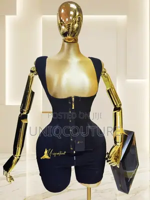 Uniqcouture Body Magic
