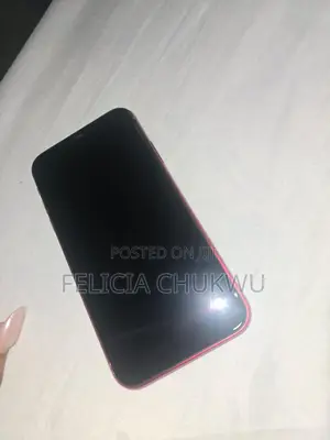 Apple iPhone 11 64 GB Red