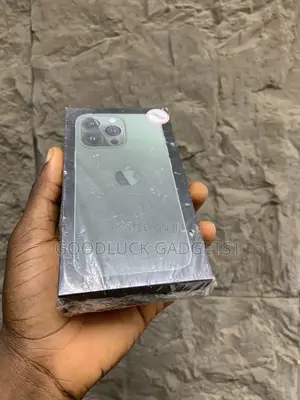 New Apple iPhone 13 Pro 256 GB Green