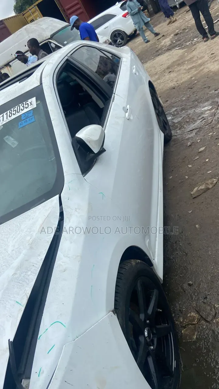 Toyota Camry 2012 White