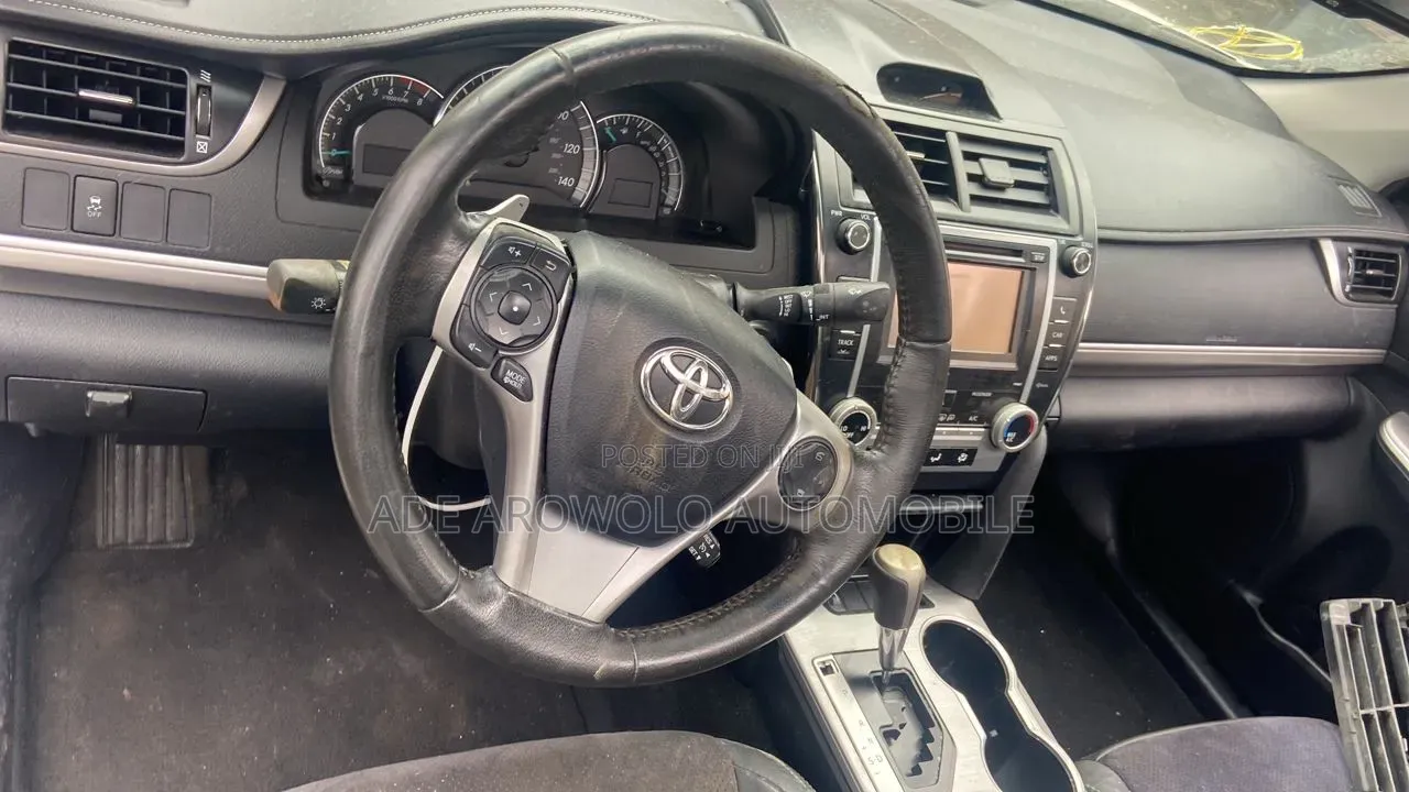Toyota Camry 2012 White
