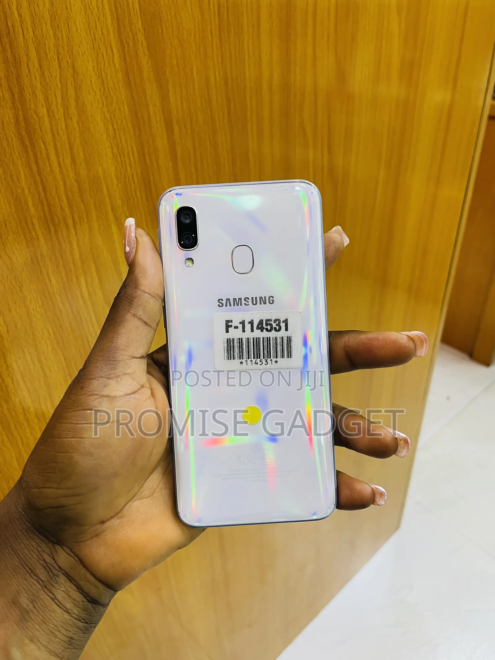 Samsung Galaxy A40 64 GB White