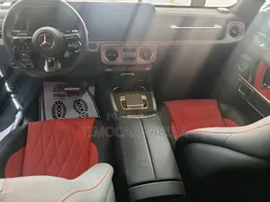 New Mercedes-Benz G-Class 2025 Black