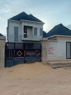 Furnished 3bdrm Duplex in Moshalashi Alagbado for sale