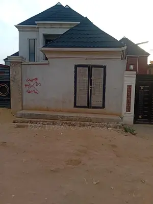 Furnished 3bdrm Duplex in Moshalashi Alagbado for sale