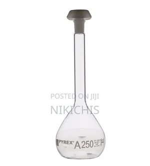 Pyrex Volumetric Flask, Class A, 250 Ml