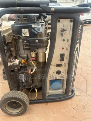 Maxi Generator
