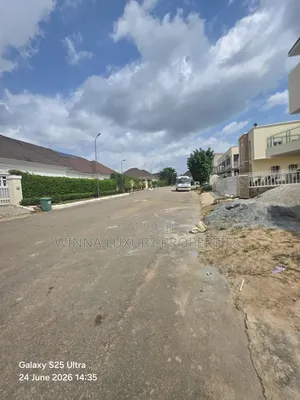 4bdrm Townhouse / Terrace in Beaufort Court, Lugbe District for rent