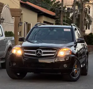 Mercedes-Benz GLK-Class 350 2011 Black