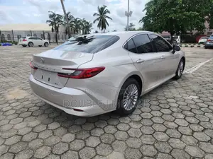 Toyota Camry LE 2025