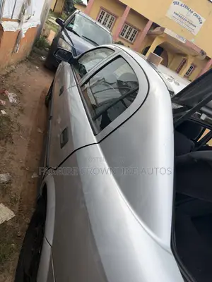 Opel Astra 1.8 2007 Silver