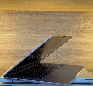 Laptop Apple MacBook Air 2024 M3 8GB Apple M3 SSD 512GB