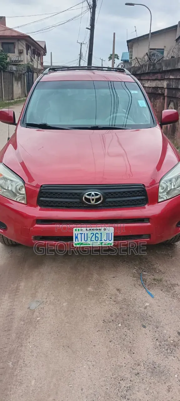 Toyota RAV4 2008 Red