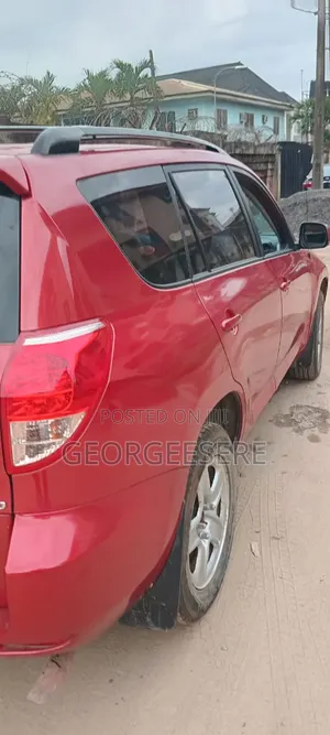 Toyota RAV4 2008 Red