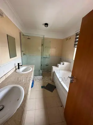 Furnished 3bdrm Apartment in Awolowo Road for rent