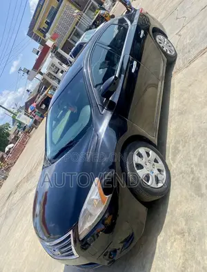 Nissan Sentra SV 4dr Sedan (1.8L 4cyl CVT) 2014 Black
