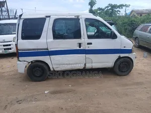 Daihatsu Hijet 2010 Silver