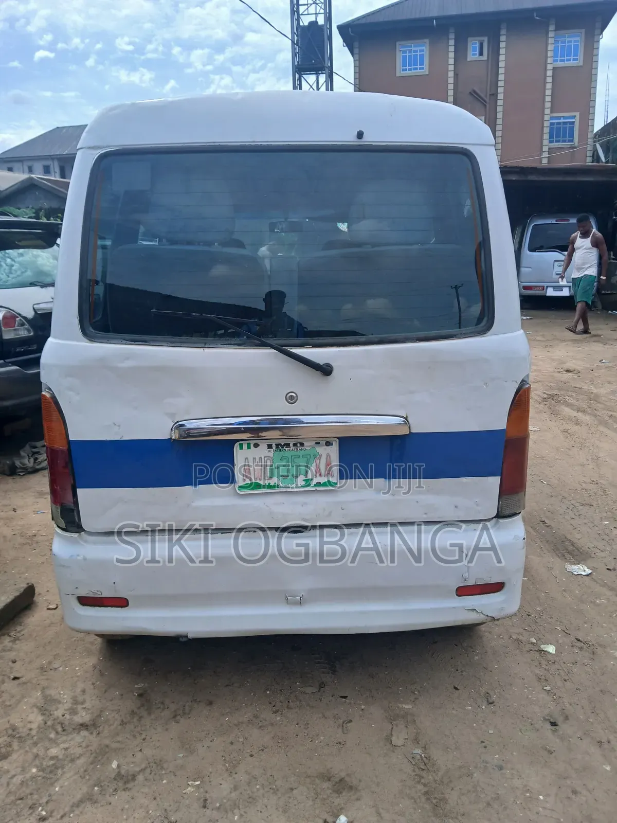 Daihatsu Hijet 2010 Silver