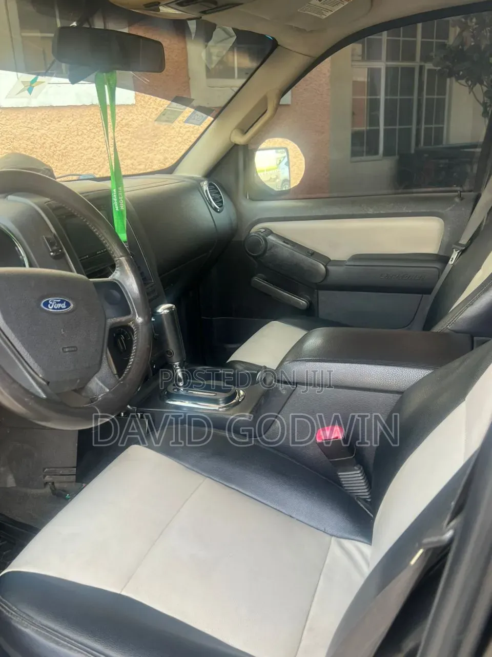 Ford Sport Trac 2007 Black