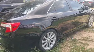 Toyota Camry SE 4dr Sedan (2.5L 4cyl 6A) 2013 Black