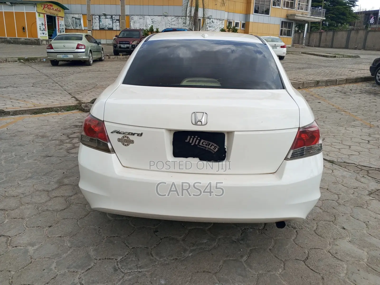 Honda Accord 2009 White