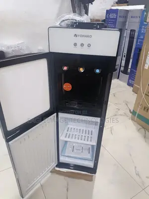 Sleek Yohako Dispenser for Modern Workspaces Salons