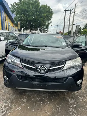 Toyota RAV4 XLE 4dr SUV AWD (2.5L 4cyl 6A) 2014 Black