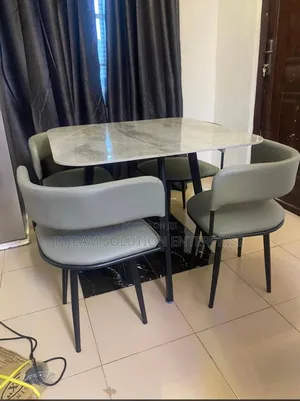 Mini Squared Four Seater Dinning Table With Chairs