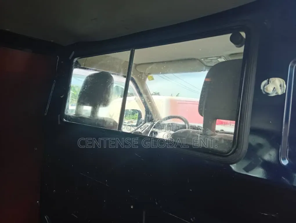 Volkswagen Transporter 1992 Red